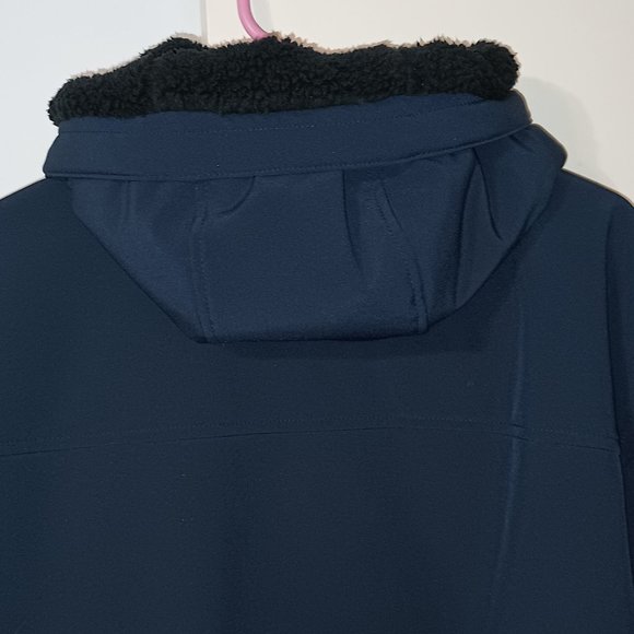 NWT ~ Tommy Hilfiger Water & Wind Resistant Winter Performance Coat (Size Large) - Picture 4 of 7